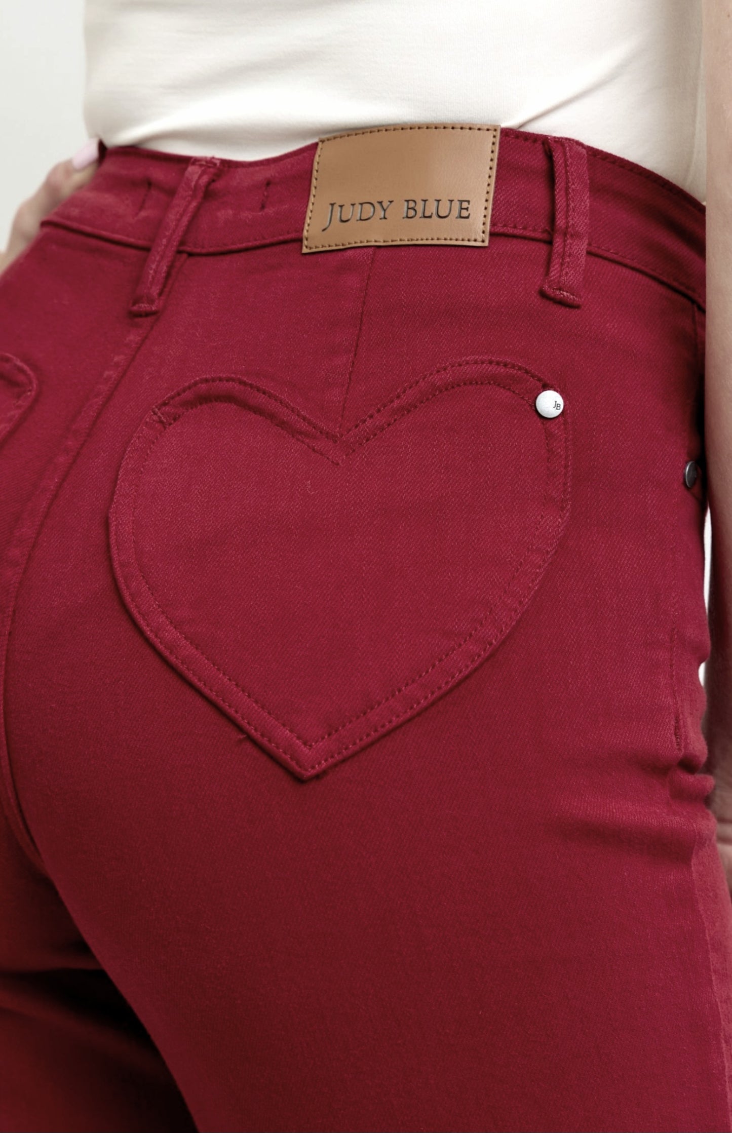 Judy Blue High Waist Heart Shaped Pockets 90's Straight