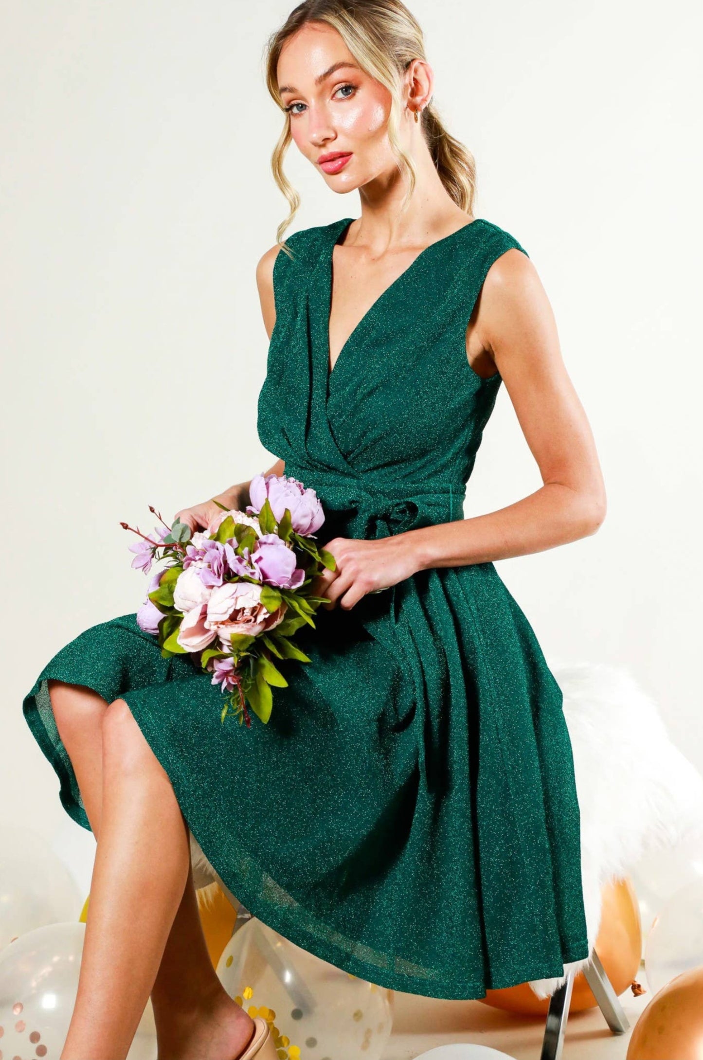 Green V Neck Sleeveless Tie Waist Dress